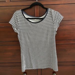 Banana Republic Nautical T Shirt Size Small Navy Blue and White